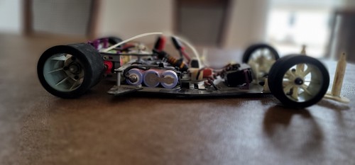 *TWO *Team Associated RC 10L Graphite pan cars & two Dale Earnhardt #3 bodies - Picture 11 of 16