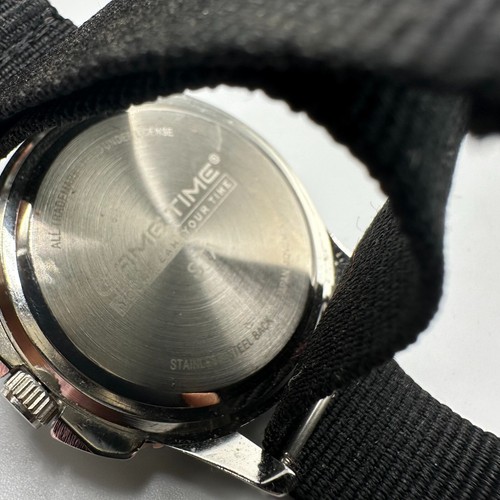 Chicago Cubs Watch Men Silver Tone Round Dial 44MM Black Band Game Time Working - Picture 8 of 11