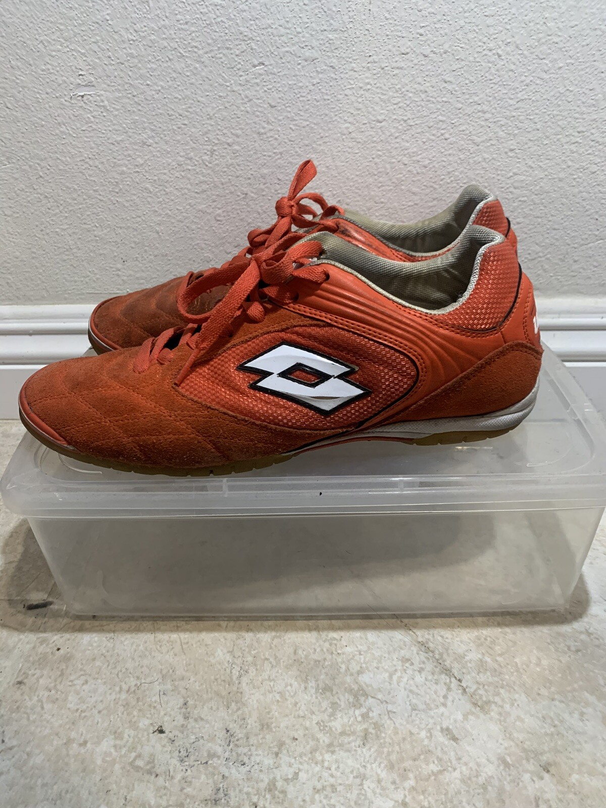 dijagonalno Ukusno Ovisnost lotto indoor soccer shoes štene Unaprijed brana