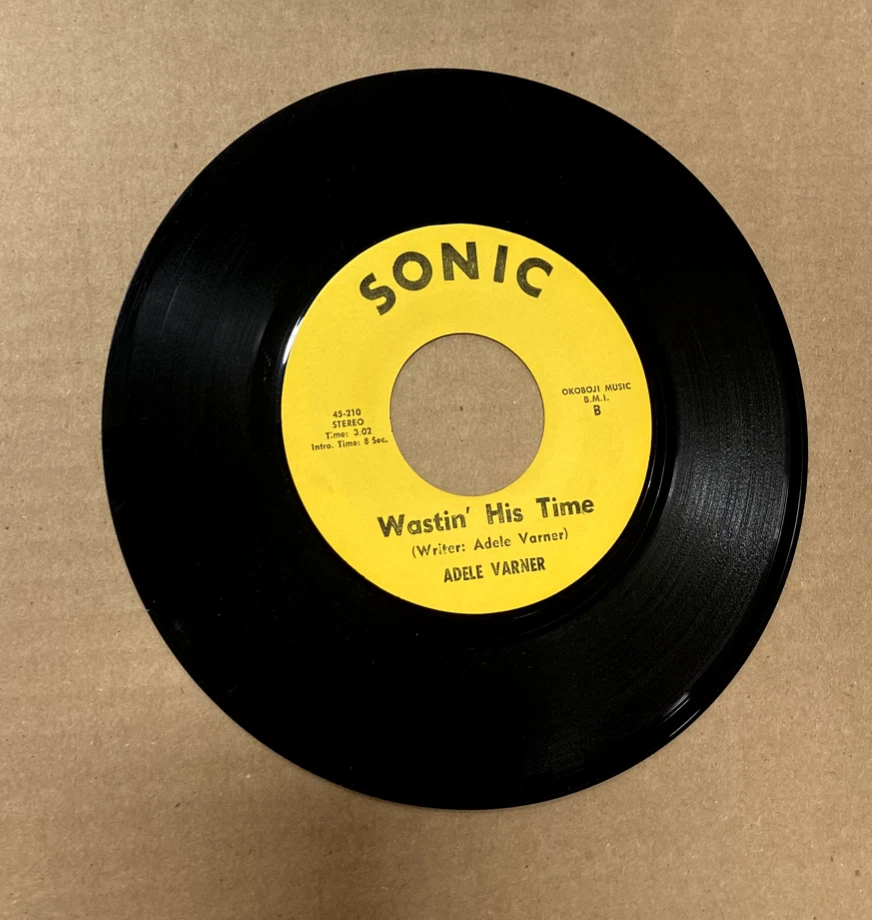 ADELE VARNER SONIC RECORDS 45-210 PROUD TO BE A MOTHER WITH PROMO PHOTO - Image 2 of 3