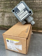 Allen Bradley Pressure Switch 1 Pole Double Throw, 2 Circuit, 836T-T253J