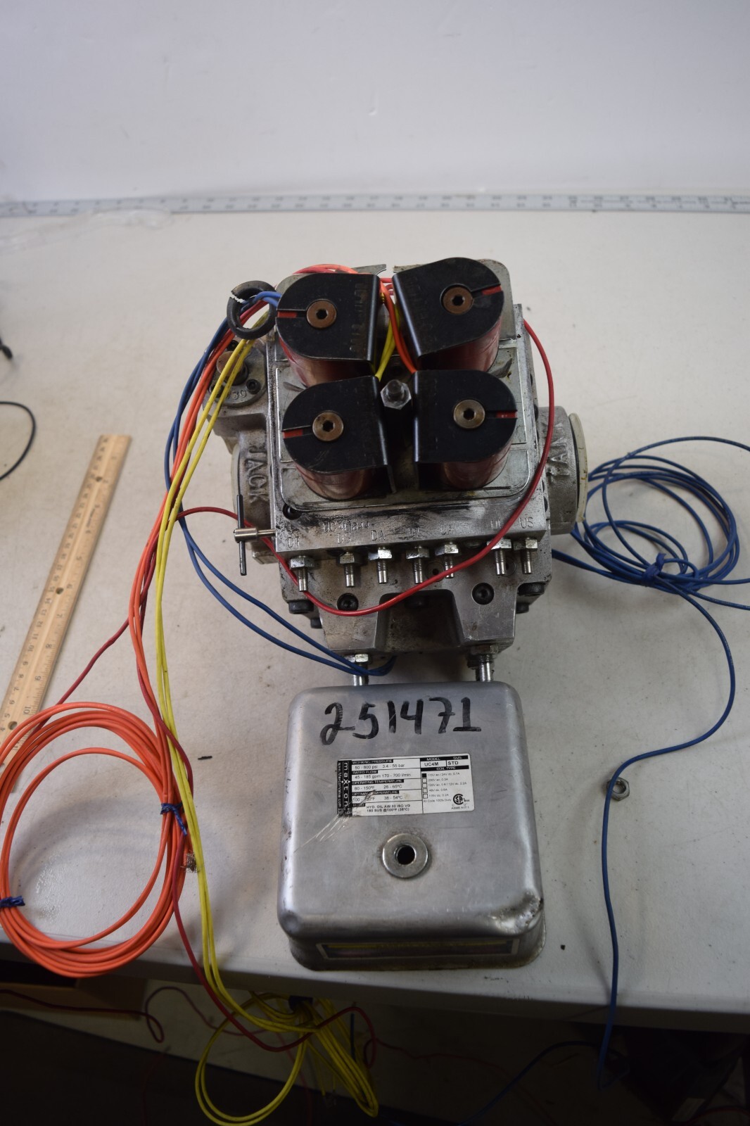 Maxton UC4M STD hydraulic valve for elevator? eBay