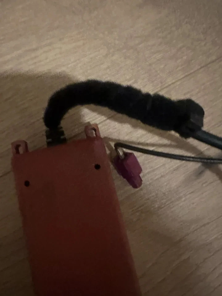 VW New Beetle 1Y Interfaccia Box Unità Telefono Vivavoce 1Y0035729 - Immagine 4 di 4