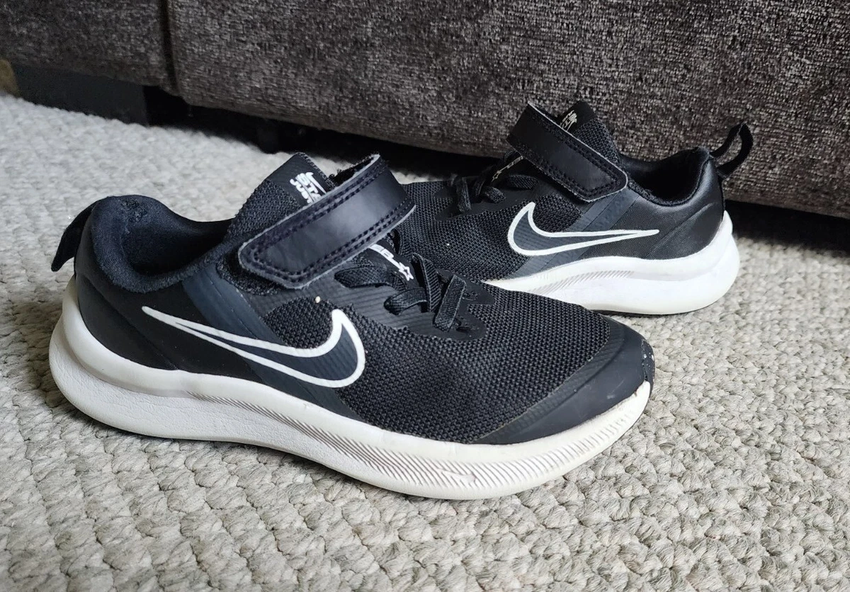 Nike Star Runner 3 Sneaker PSV Boys SIZE 12.5 C Black White