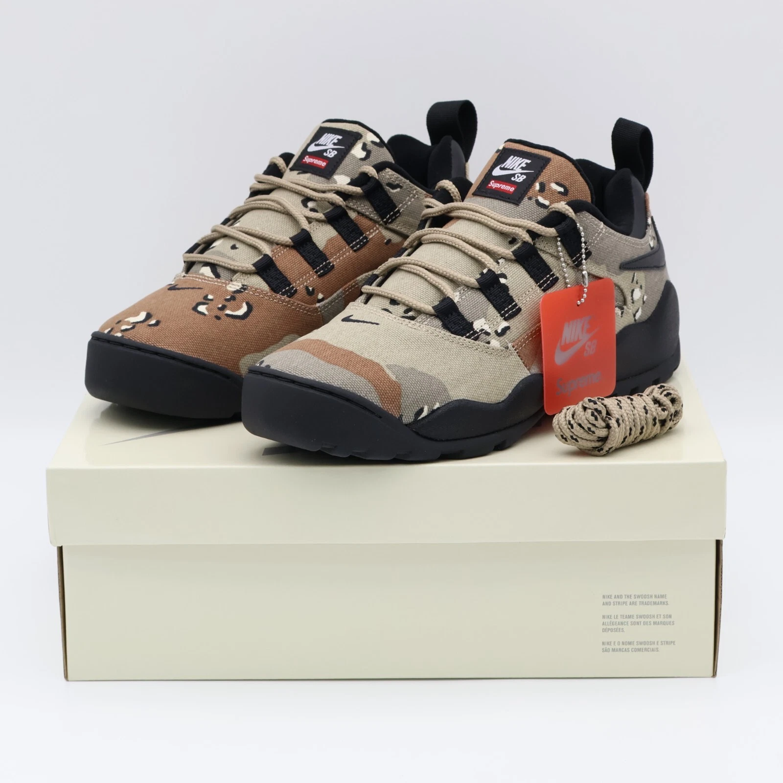 FQ3000 200 Supreme Nike SB Darwin Low Desert Camo kaki marron archéo (homme)