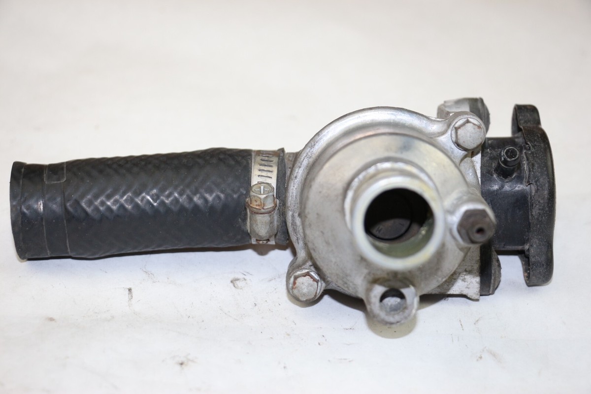1986 - 1987 Kawasaki Ninja 1000R ZX1000 Thermostat Housing