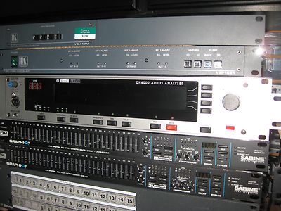 Kramer VS-41AV w/Rackmounts