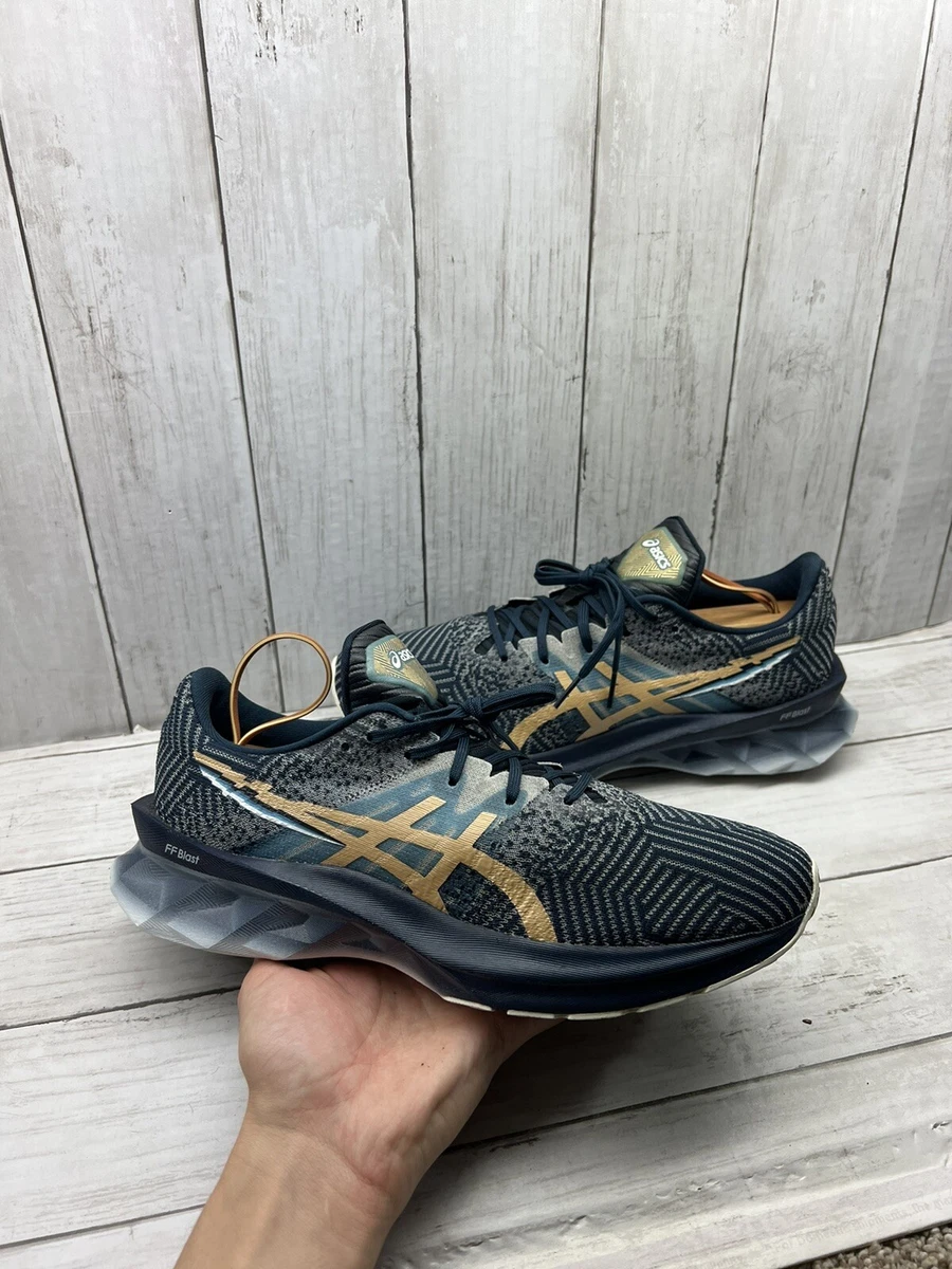 Asics novablast womens 2025