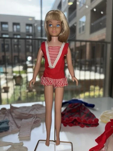 Vintage 1963 Skipper Barbie's Little Sister Doll W/Original Outfits  #0950 Japan