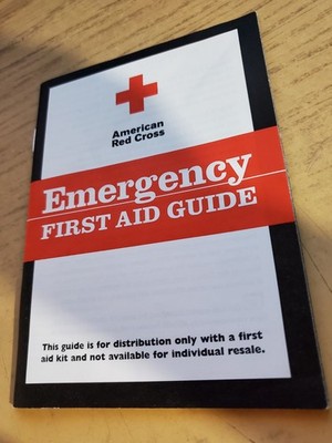 Rare 2007 First Aid American Red Cross Emergency First Aid Guide 37 Pages