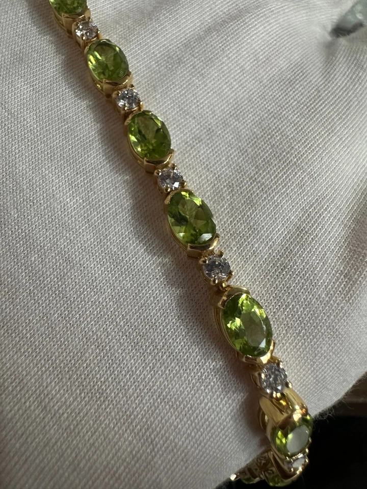 Brazalete de boda de peridoto natural y moissanita para mujer joyería de oro de 14k Vermeil Foto 2 de 4
