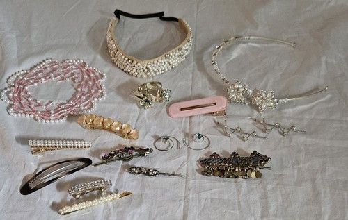 Haarschmuck Konvolut Vintage Haarspangen. Bobby Pins. Clips. Stirnbänder 16 Stück