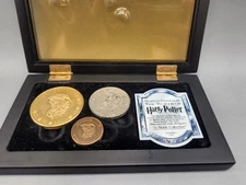 The Noble Collection: The World of Harry Potter Gringotts Coin Set Gringotts s04