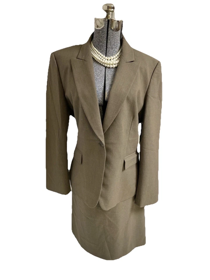 Tahari ASL Falda Traje Talla 18 Conjunto de Dos Piezas Marrón Claro Bolsillos 40” Cintura EXEC Foto 3 de 4