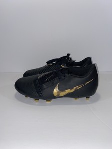 nike phantom venom club fg soccer cleats