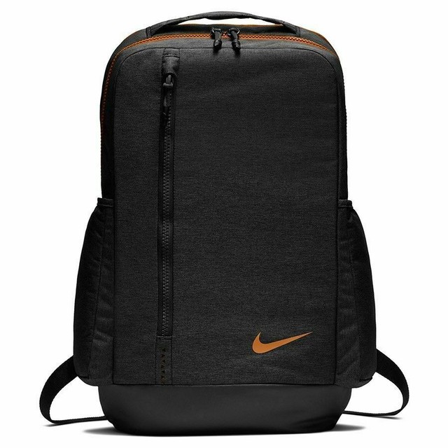 nike training vapor power holdall in black