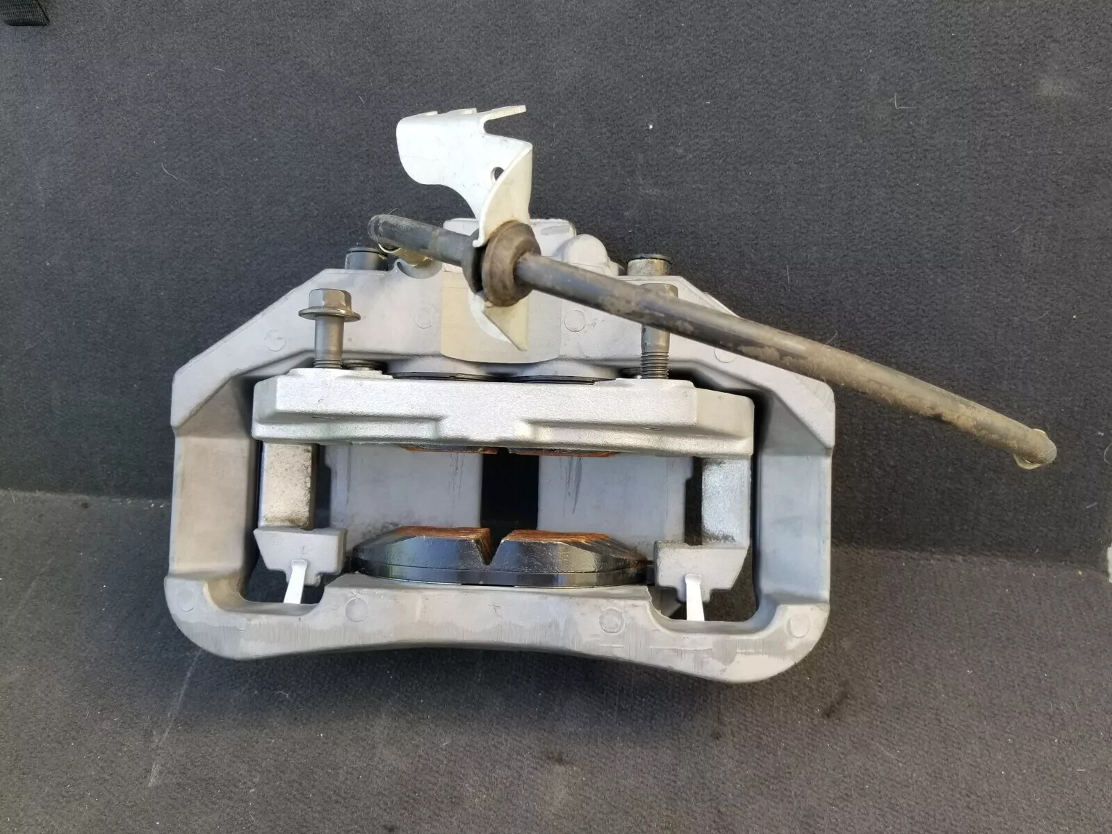 2003-2017 Rolls Royce Phantom Front Brake Caliper Housing Right OEM 34116761792