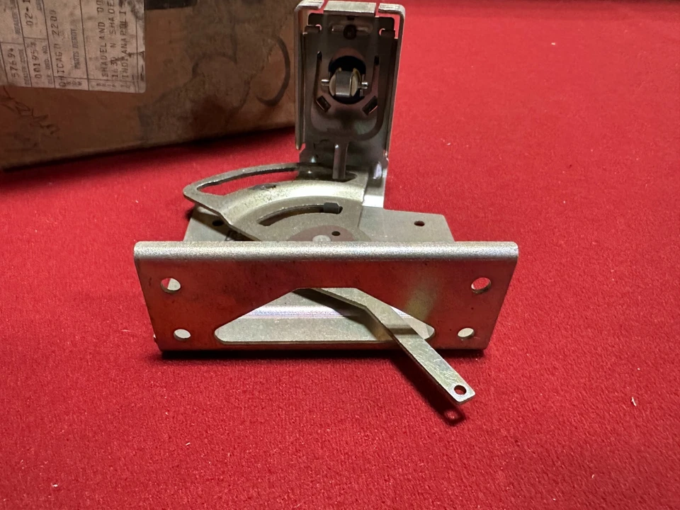 Nuevo de Lote Antiguo 1969-1973 Dodge Van B100 B200 Calentador A/C Salpicadero Regulador Interruptor Mopar 3489899 Foto 2 de 3