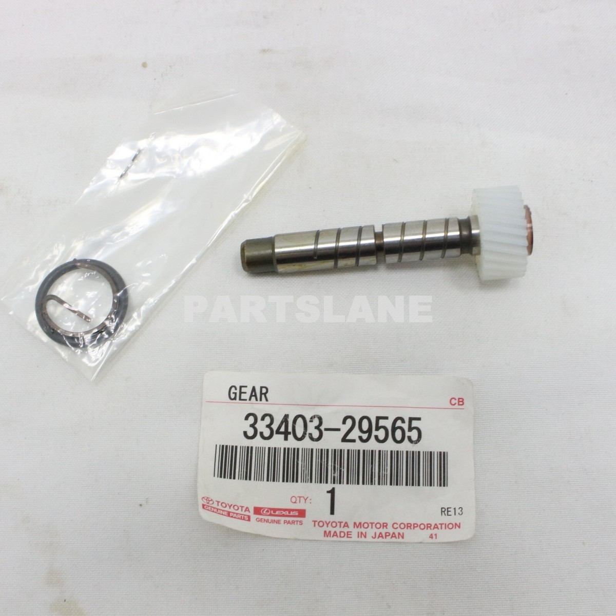 mo2点 Toyota Camry Solara OEM Genuine Speedometer Driven Gear