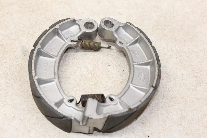 06 Honda Foreman 500 Trx500fm 4x4 S Oem Rear Brake Shoe Set Foto 3 de 4