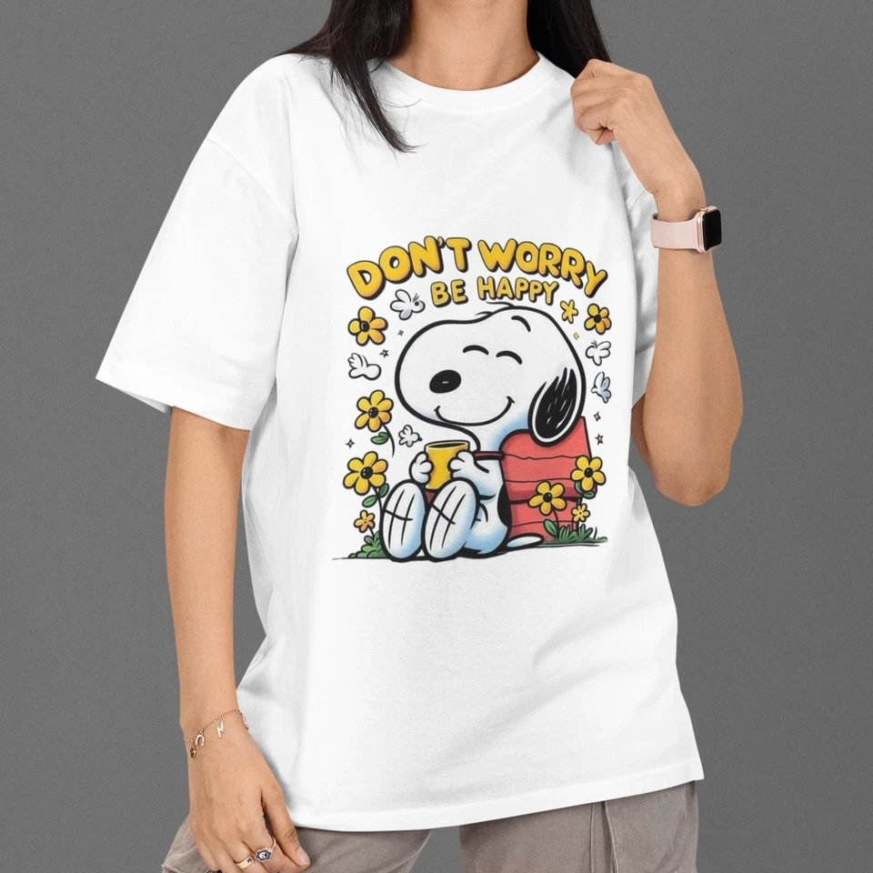 Linda Camiseta Snoopy Perro Don’t Worry Be Happy Floral Dibujos Animados Gráficos Camiseta Unisex Foto 3 de 4