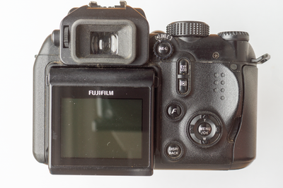Fujifilm FinePix S Series S9600 Zoom 9.0MP Digital Camera - Black