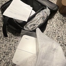 NEC NP40 DLP Portable Projector 1600 ANSI 1024x768 Speakers White Case