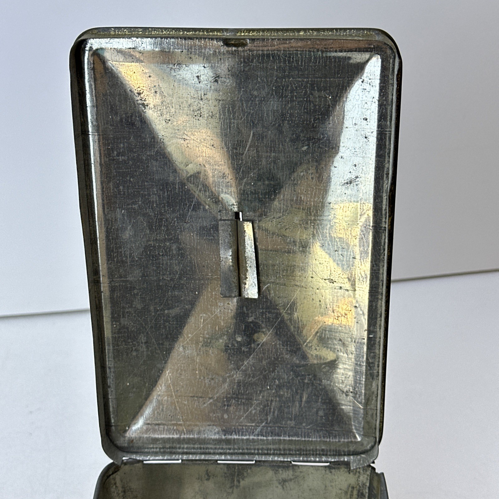 Vintage Union Leader Cut Plug Tobacco Smoke & Chew Advertising Tin Lunch Box