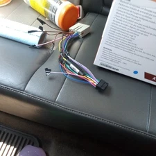 Metra 70-5513 Ford Amplifier Eliminator Plug Bypass System 20 & 10 Pin Plug New