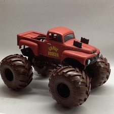 MONSTER JAM GRAVE DIGGER Mud Truck Red 1:24 PACKAGED Mega Truck .customized