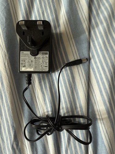 12V MAINS APD WA-18H12 WA-18Q12FU PSU PART AC ADAPTOR POWER SUPPLY CHARGER PLUG - Afbeelding 2 van 2