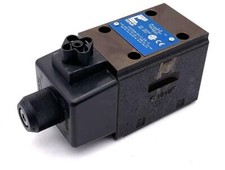 Continental VSD05M-5A-G-33L-A Directional Valve 110/120 VAC 43/45 Watts