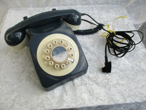 Téléphone rétro - Wild & Wolf Ltd. , Royaume-Uni, Phone 746 - boutons-poussoirs - gris/bleu - 196 - Photo 1/12