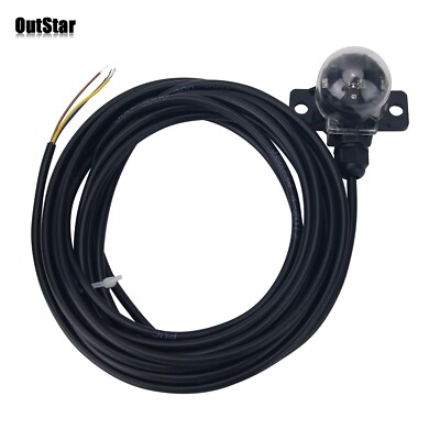 Single-axis Detector for Solar Tracker Controller Sun Azimuth Orientation