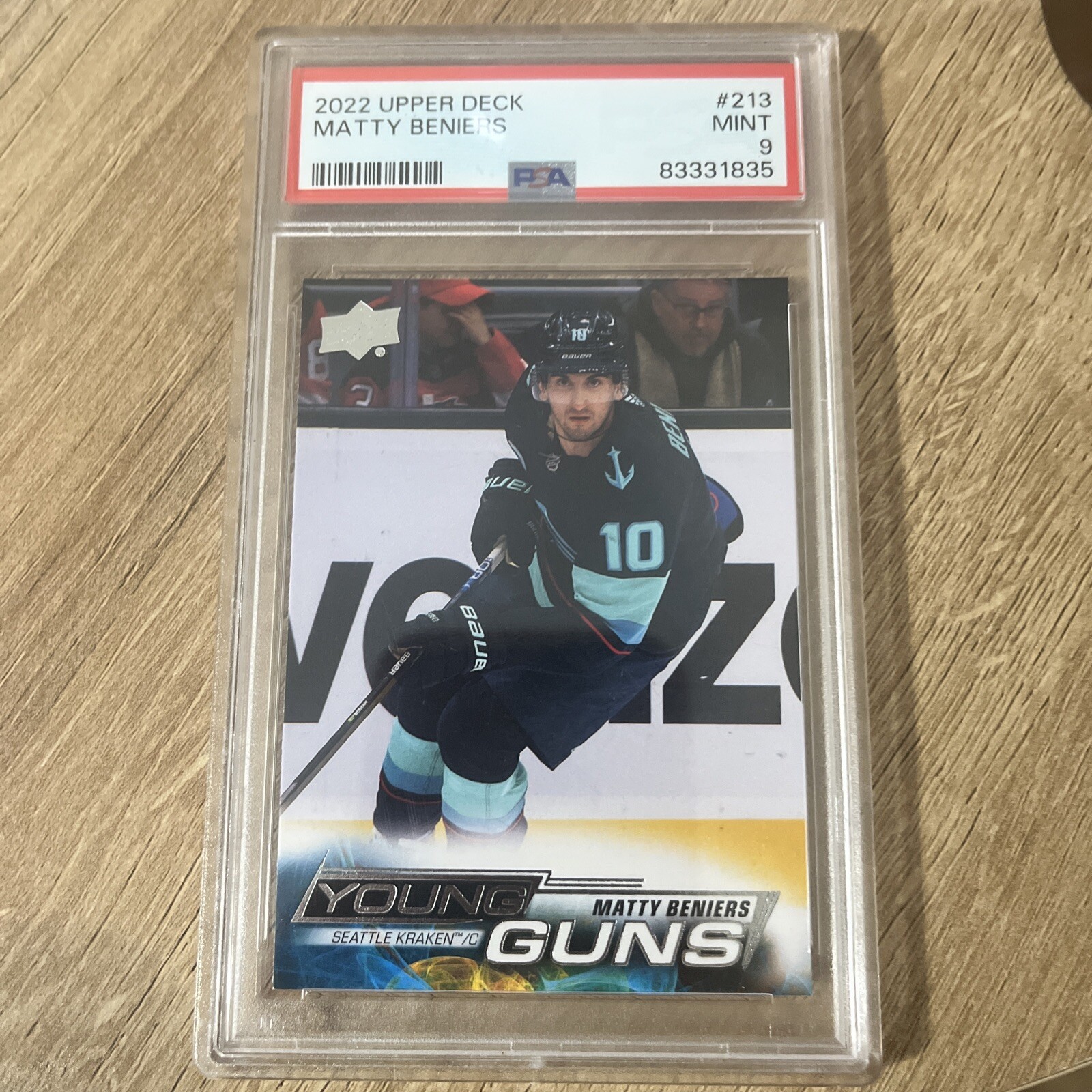 2022-23 Upper Deck Series 1 - Young Guns #213 Matty Beniers (RC) PSA 9 Mint!