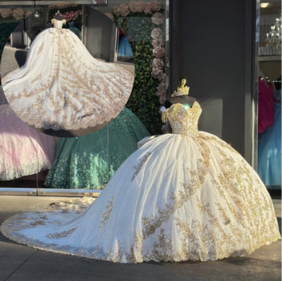 Quinceanera Dresses Bling Appliques Sequins Sweep Train Sweet 15 16 Ball Gowns
