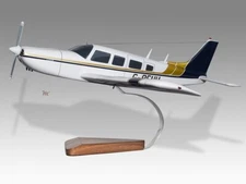 Piper PA-32R-300 Cherokee Lance Desk Wood Airplane New Model Large Scale 1/24