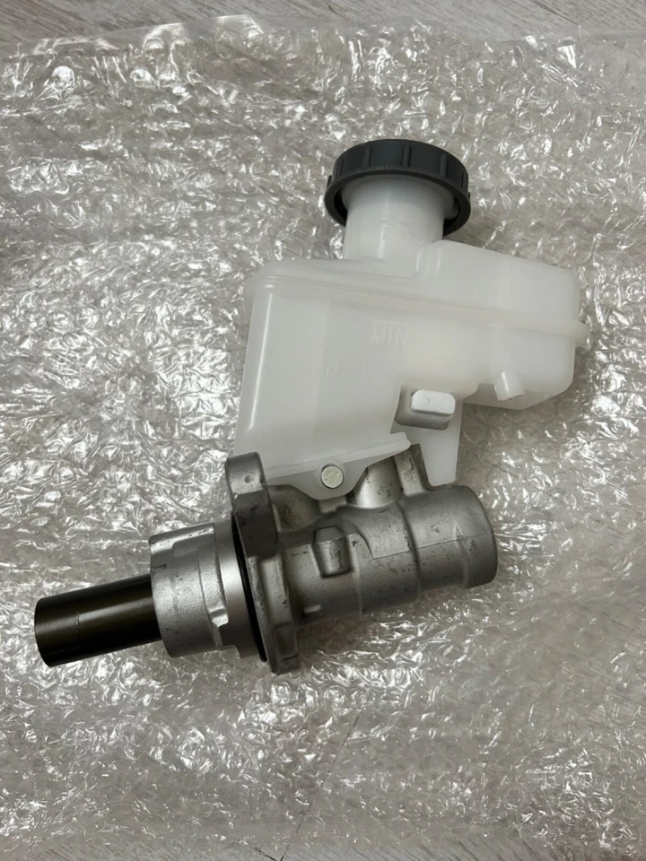 maitre cylindre de frein pour Suzuki Grand vitara avec ABS 51100-65J00 - Photo 2/4