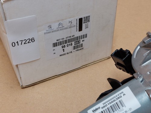Citroen C4 Cactus Rear Wiper Motor 3 Pin Plug Mk1 2014-2020 9801666380 Genuine - Picture 5 of 9