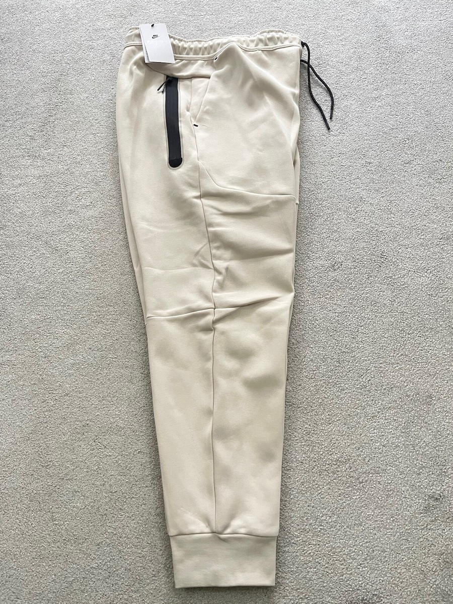 nike tech fleece rattan