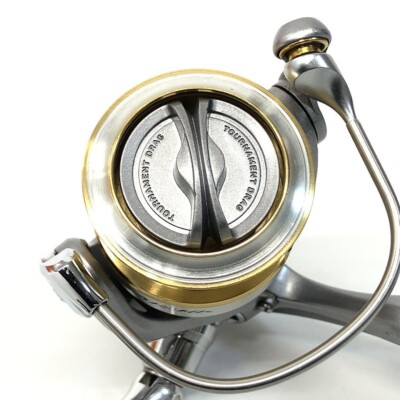 Daiwa REVROS ２台セット Daiwa Revros LT Freshwater Spinning Rod and Reel Combo - 6ft 6in