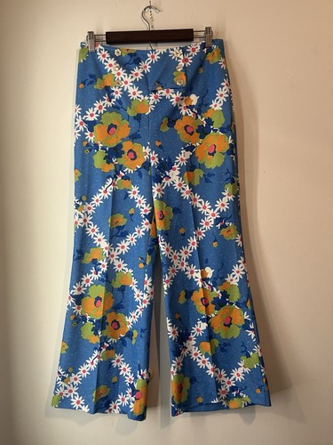 Vintage 70s Glen Of Michigan Bright Floral Bell Bottom Pants Pleated Medium