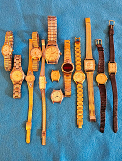 Seiko Citizen Gruen Helbros Elgin lussern Assorted Watch Lot for parts or repair