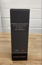 Simple Modern 32oz insulated stainless steel bottle.