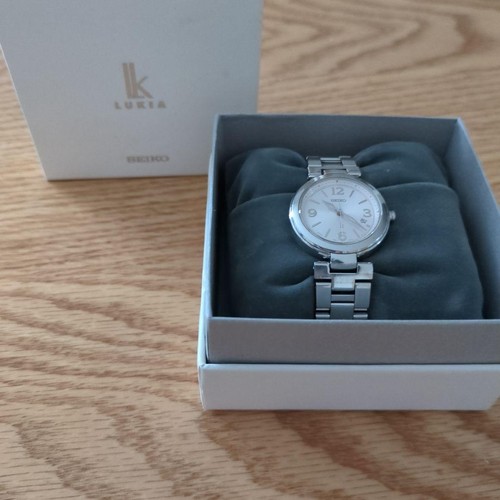 SEIKO LUKIA Watch, Silver
