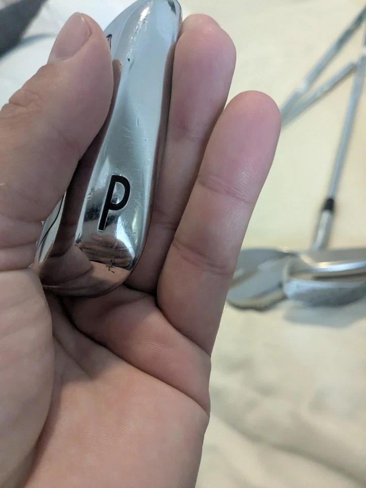 Great left Titleist 718 AP3 pitching wedge.project x lz 6.0/120 stiff - Image 2 of 4