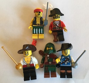 lego robin hood minifigure