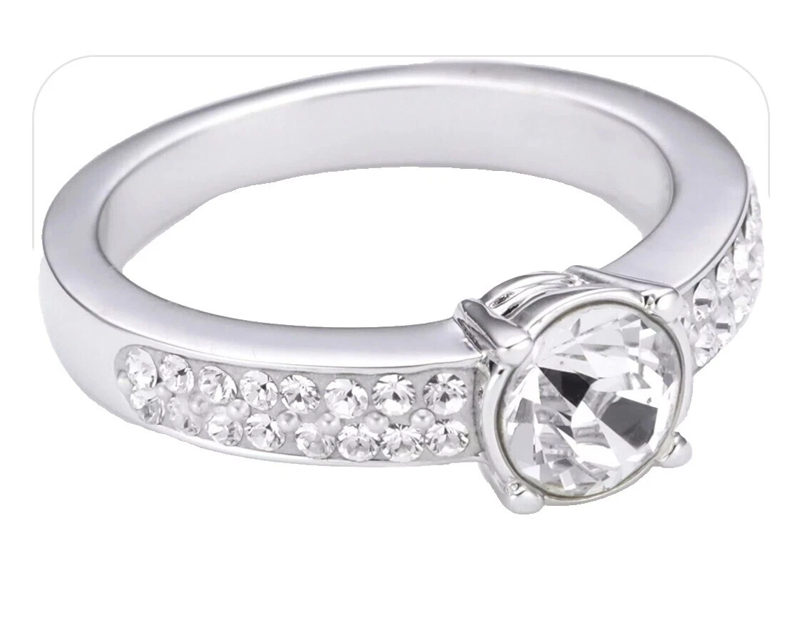 Anillos de moda eterna de Swarovski