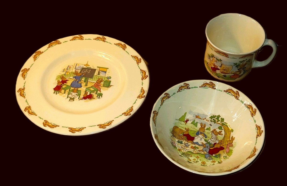 Vintage Royal Doulton Bone China Bunnykins Rabbits Children's PC Dinner  Set