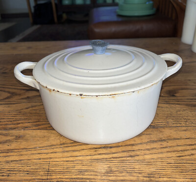 Vintage Le Creuset cream/White Dutch Oven B Enamel Cast Iron 2 Qt